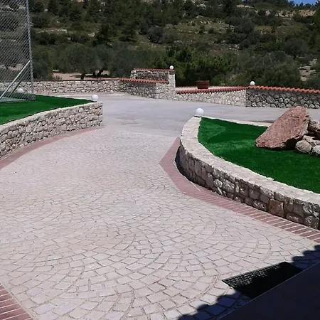 Paramithia דירה *