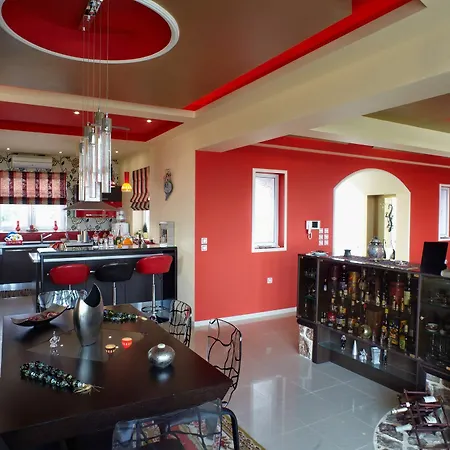 Paramithia Apartamento *