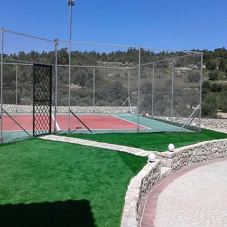 Paramithia Kolymbia
